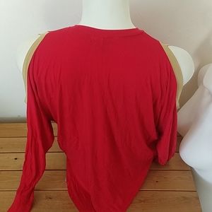 Extra large 49rs top. Long sleeve with shoulder